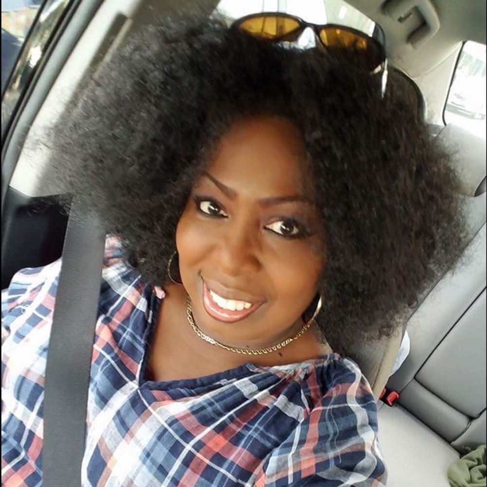 Meet your Posher, Sonia